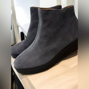 Lucky Brand Karmeya Waterproof Suede Boots 8 Gray Ankle boots Booties